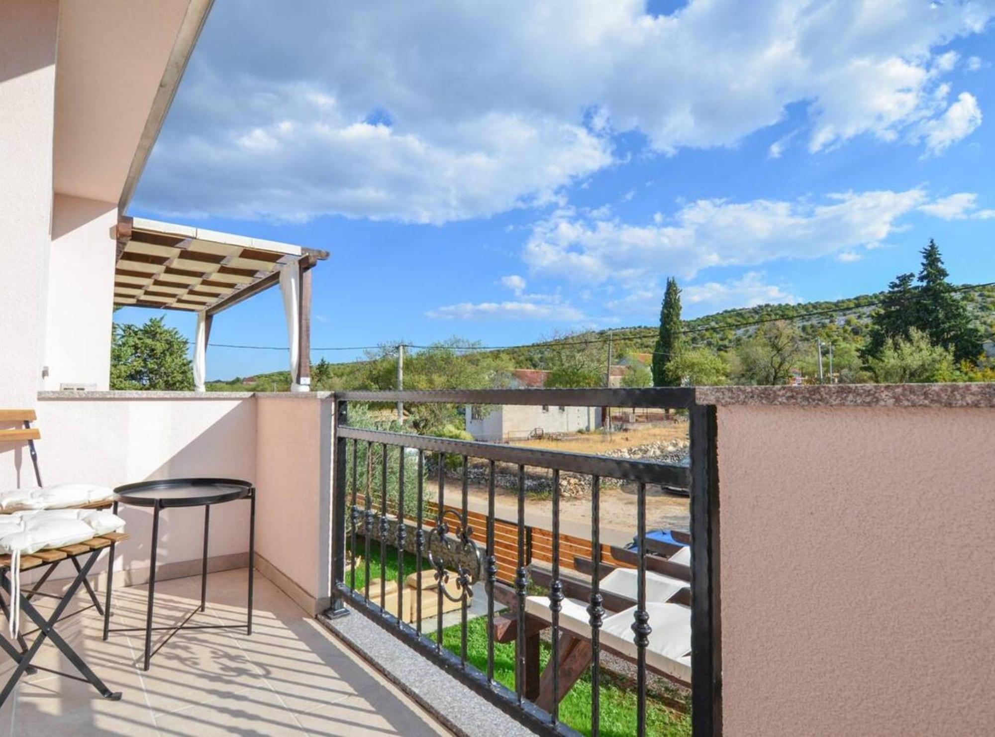 Apartment Villa Troskot Pirovac Exterior photo